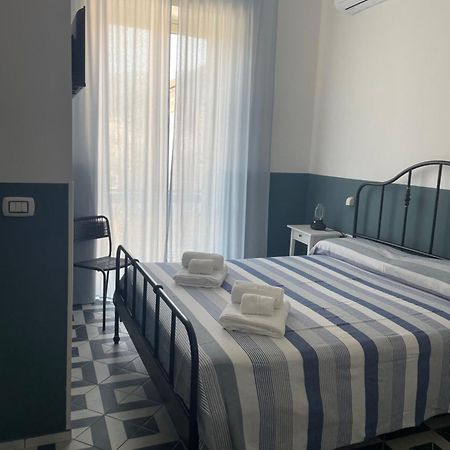 Donna Maria Hotel Сапри Екстериор снимка