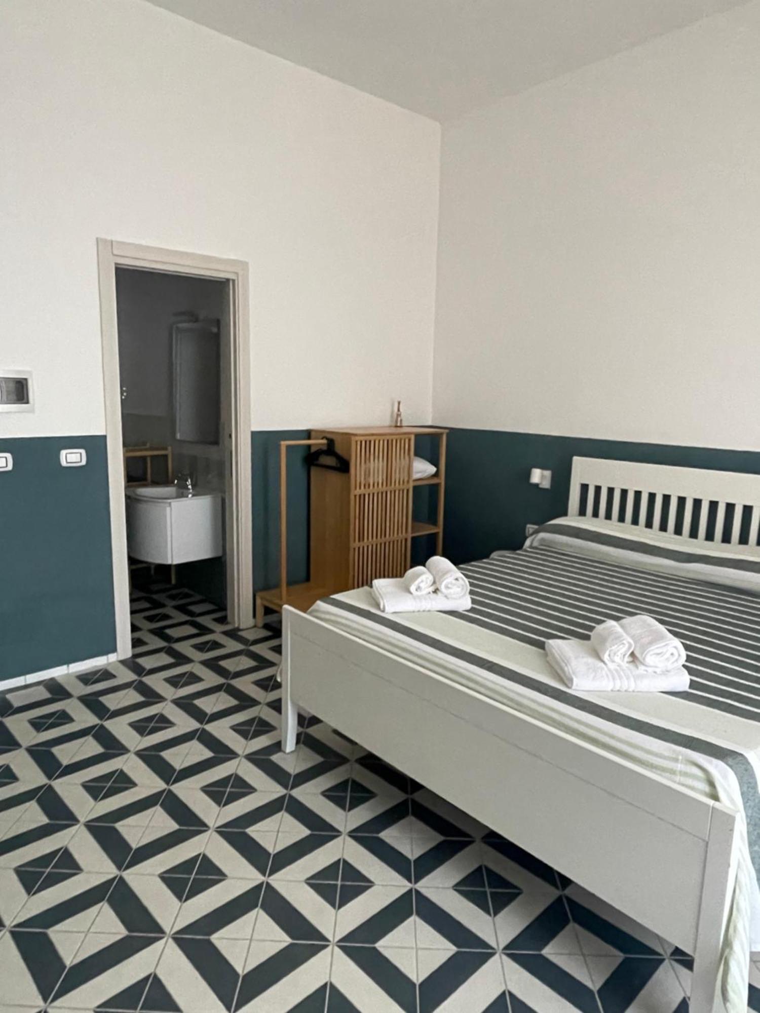 Donna Maria Hotel Сапри Екстериор снимка